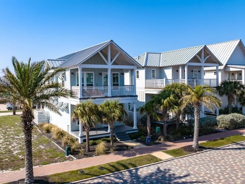 Welcome to Bajo El Sol!