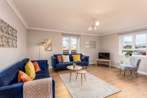 Living Area - 1