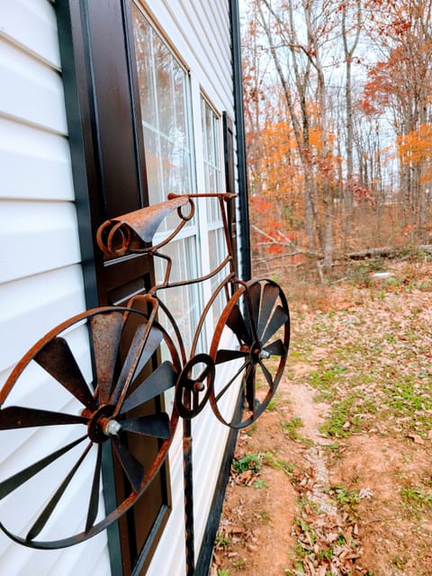 The Bicycle House is located on 3 Acres