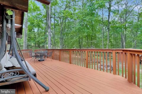 Outdoor seating amenities.