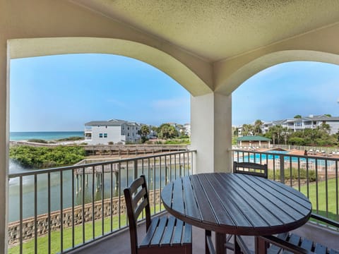 Welcome to San Remo 201 a great vacation rental