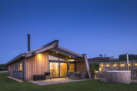 Bracken, Ansty: Enjoy the clear skies of your eco retreat