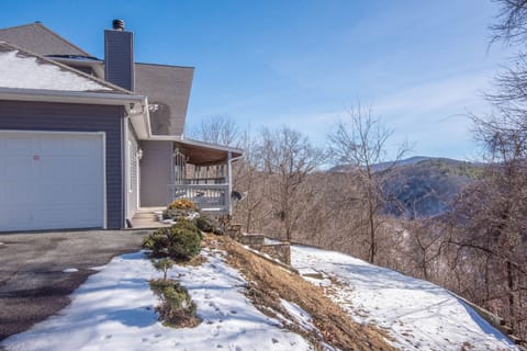 River Hills Vistas in Lannsing NC (near West Jefferson)...