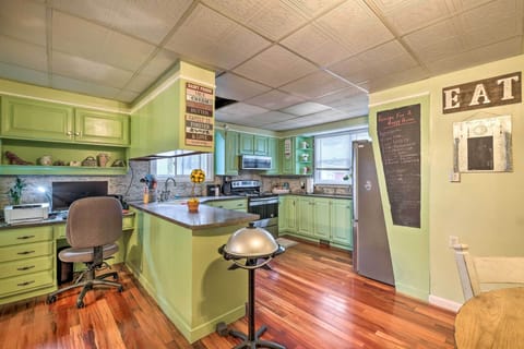 Office Space | 1st Floor | Computer & Printer | Free WiFi