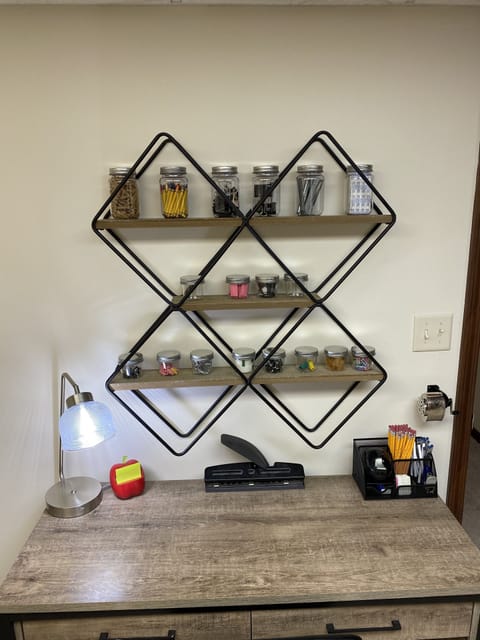 Desk light with USB port, basic supplies are available for your convenience.