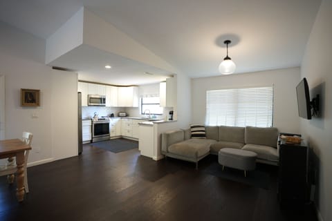 Family room/kitchen