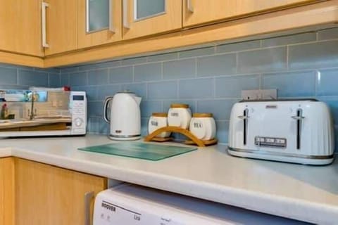 A fully equipped kitchen.