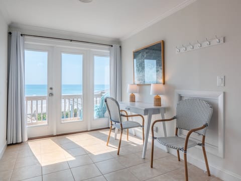 Primary Bedroom - King Bed, Ocean Views, Deck Access