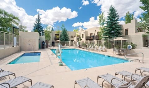 WorldMark Taos_2.jpg