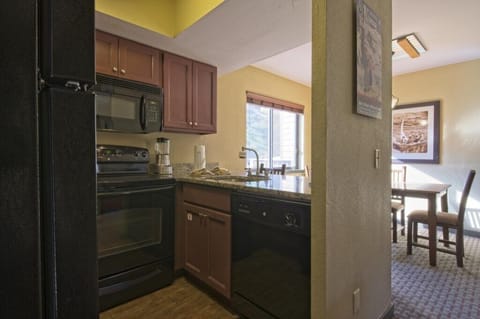 eb00acb0-cef7-4010-9035-354af5a4cef4