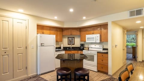 ClubWyndhamAngelsCamp_1bedroom-008