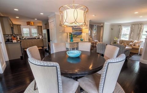 Dining room - extendable table