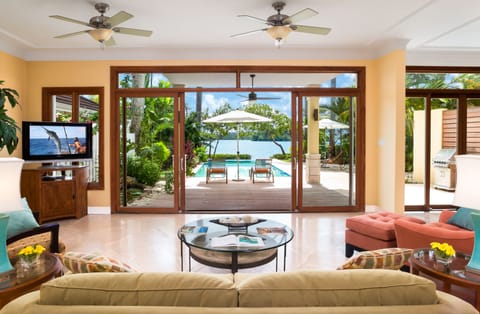 THE LIVING ROOM
at  "SHIMMERING WATERS"