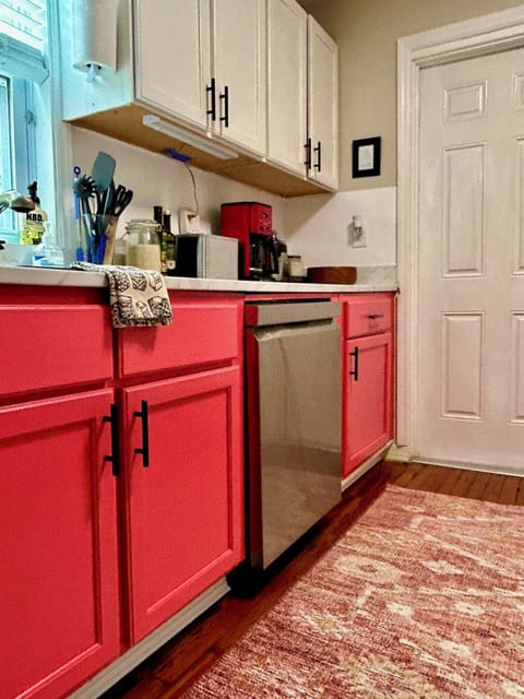 Full-sized dishwasher in kitchen