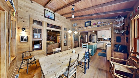 LOTS to do on/off property: Fishing, Biking, Canoeing, Hiking, Horseback riding, Skiing, kayaking, Golfing … all the Hayward Area has to offer and more within 20 minute drive