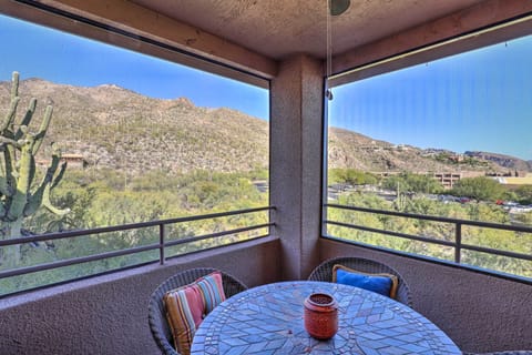 Tucson Vacation Rental | 2nd-Floor Condo | 2BR | 2BA | 1,077 Sq Ft