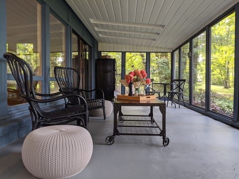 Screened in porch (22'x10') with 2nd full-size fridge. 
