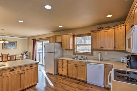 Fully Equipped Kitchen | Crock-Pot