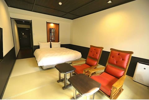 Firefly Guest Room