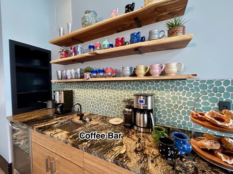 Coffee / Beverage Bar