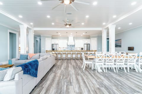 Entry to main living room/dining room