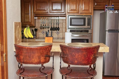 Fully stocked kitchen with Keurig coffee machine and regular coffee machine!