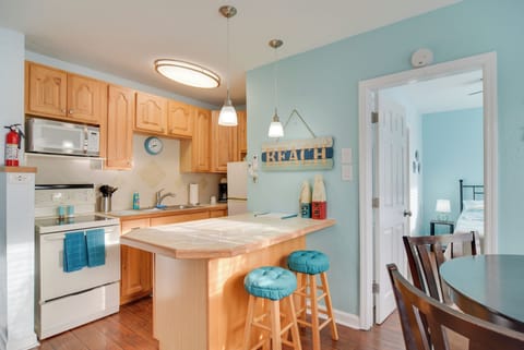 Kitchen | Drip Coffee Maker