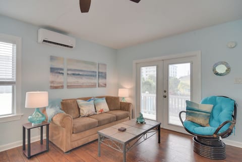 Madeira Beach Vacation Rental | 1BR | 1BA | Steps Required | Free WiFi