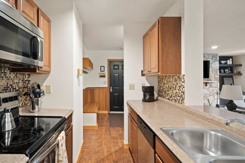 Kitchen / Mudroom
