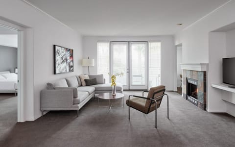 504_046920200916163756612