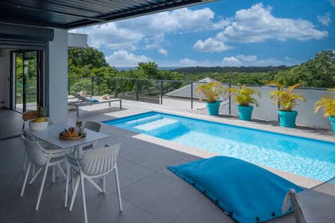 Villa SI! - pool and sea view