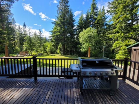 Time for yard games and BBQ on our 6 burner BBQ