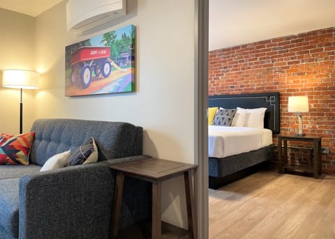 Living Room | Bedroom