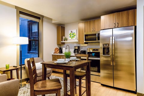 Dinning Table | Kitchen