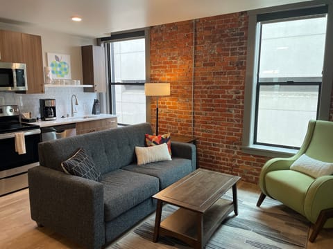 Living Room | Kitchen