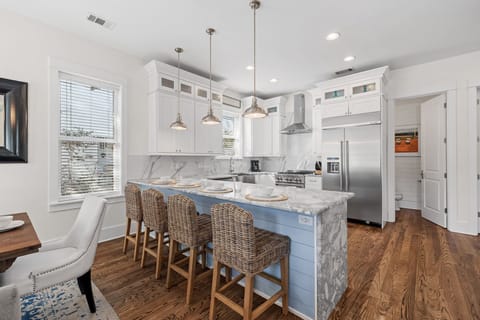 Kitchen - Offering Bar Seating for Four