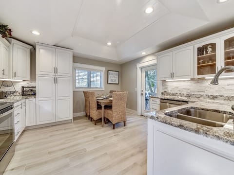 Kitchen and Dining Area at 21 Canvasback
