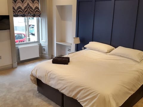 Superking Bed Configuration