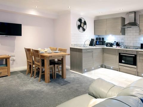 apartment 1 open plan kitchen diner