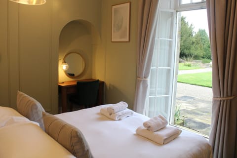 Mowbray Bedroom