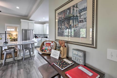 Living Room | Welcome Basket