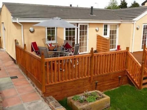 Red Squirrel Veranda