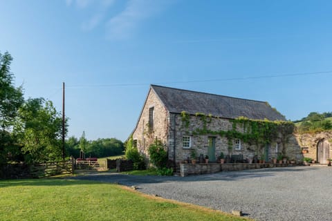 Duck Cottage and The Hayloft