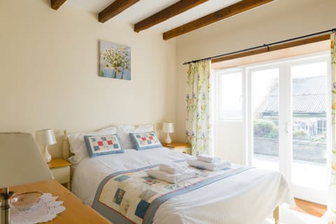 Chy-an-Oula double bedroom