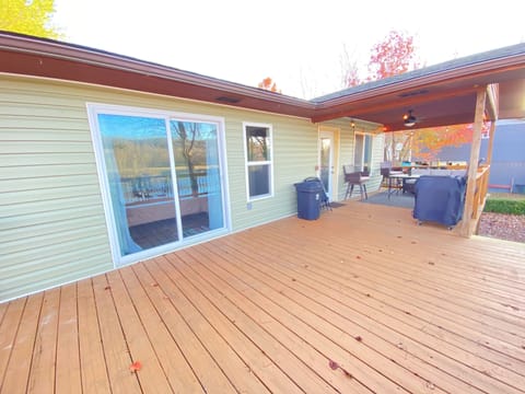 Deck with walkout from living room and master bedroom. 