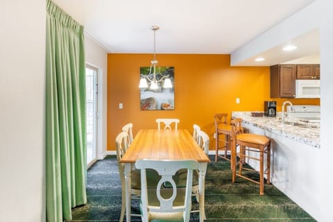 04_ClubWyndhanSouthShore_LivingArea_003