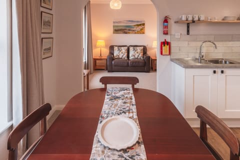 Luccombe View kitchen Diner