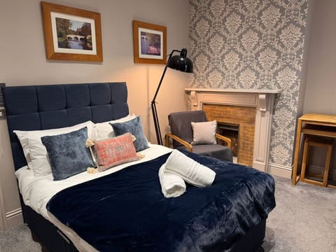 one bedroom apartment 14
