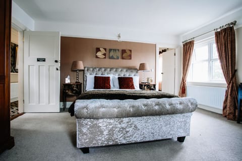 The Oriental Room, double single and pop up.