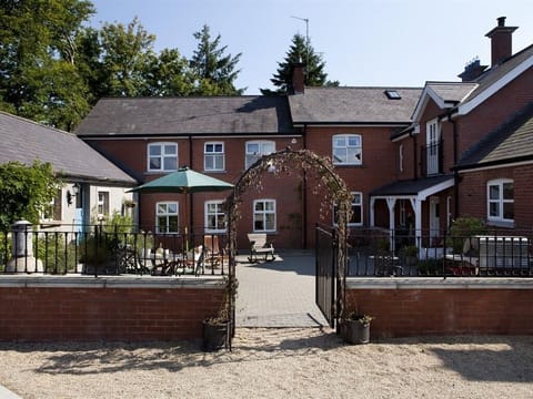 The enclosed Courtyard Terrace for safe childrens play.